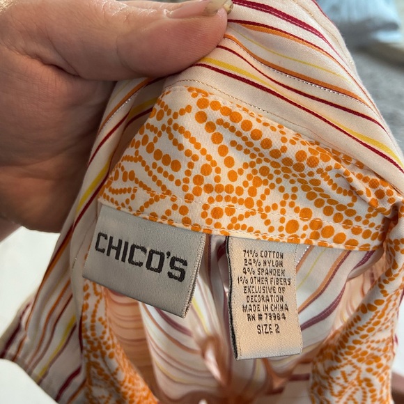 Chicos size 2 (large) striped button up top 3/4 sleeves flip cuff spring casual - Picture 6 of 7